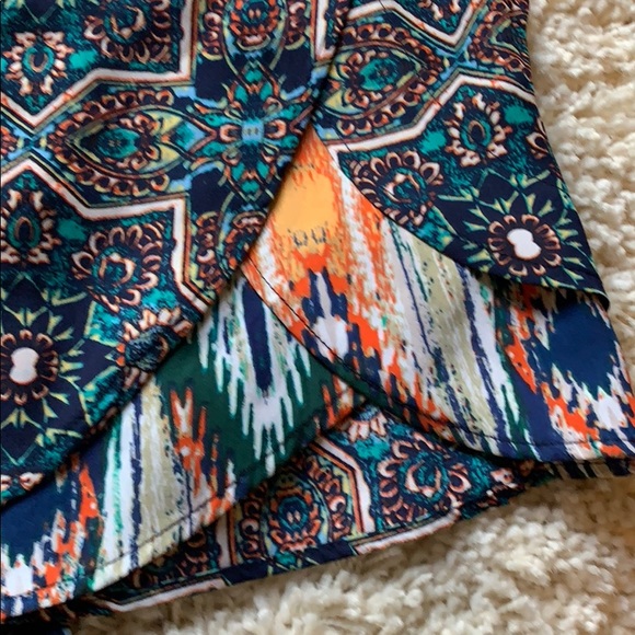 Pattern Shorts - Picture 2 of 4